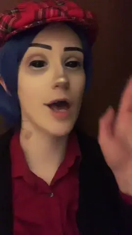 A post by @la_la_layne on TikTok caption: he's bi and loves the gays #gorillaz #gorillaz2d #gorillazstuartpot #stuartpot #stuartpotgorillaz #stupot #2d #2dgorillaz #2dstuartpot #gorillazband #pridemonth #pride #fypシ 