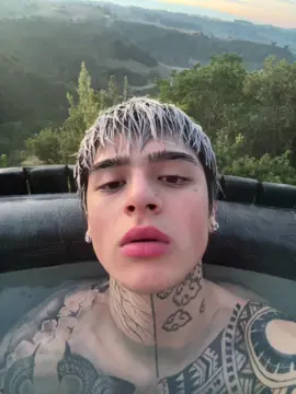 A post by @strangehuman on TikTok caption: -.-
