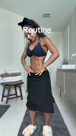 A post by @missalessandraleon on TikTok caption: Routine Full lymphatic drainage videos tutorials available  before I do any tools!!! #routine #lymphaticdrainage #cellulite #cellulitereduction #routines✨ #DayInMyLife 