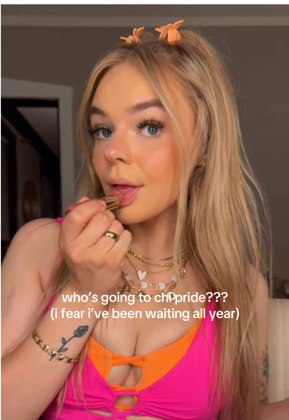 A post by @heyitsmaryalice on TikTok caption: chicago pride lets GOOOO!! i 🤍 my lesbian besties 🤍 (also….? lowkey soft launch???) #chicagopride #pride #pridemonth #chicago #wlw #wuhluhwuh #lesbian #femmesoftiktok 