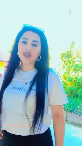 A post by @floreflorentina10 on TikTok caption: #foryou🥰🥰 