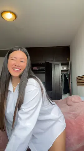 A post by @nosoyyo3150 on TikTok caption: UPS😉