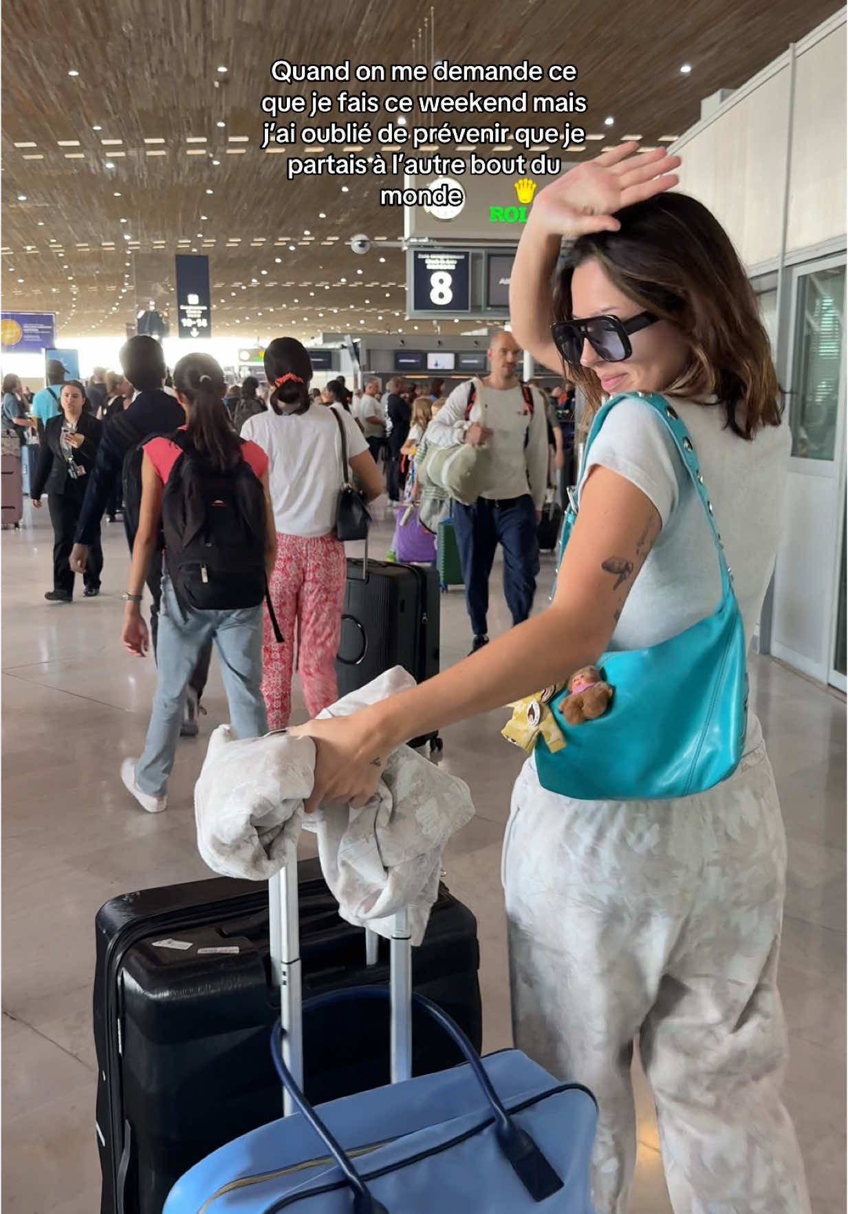 A post by @axetchrd on TikTok caption: Oups bye #pourtoi #fyp 