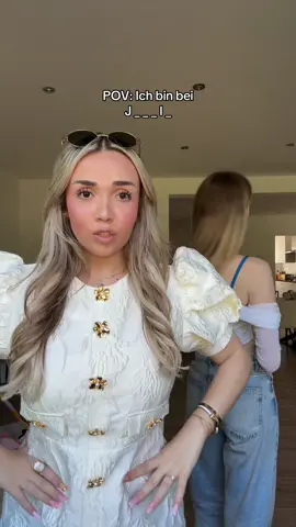A post by @julesboringlife on TikTok caption: Wer weis es?😋😋💗