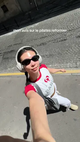 A post by @chloegervais15 on TikTok caption: Si je devais noter l’expérience, je mettrais un 13/20. J’ai trouvé ça vraiment cher pour un encadrement assez limité. Mais si vous avez l’habitude du Pilates classique ou de la muscu en général, je pense que ça peut vous plaire. Je pense pas y retourner de manière régulière, mais pourquoi pas ponctuellement 🫶