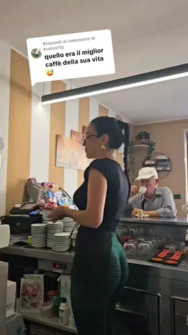 A post by @elutza89 on TikTok caption: Risposta a @kratos11p #baristaditiktok #barista 