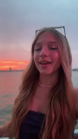 A post by @sofia.schaadt on TikTok caption: took a pill in ibiza