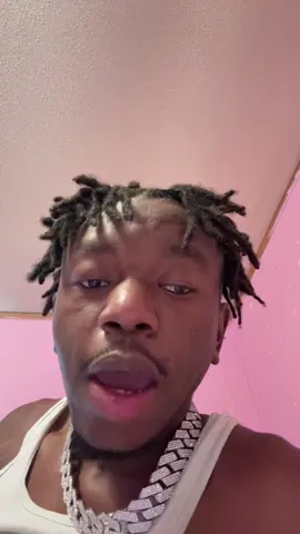 A post by @averagetonio on TikTok