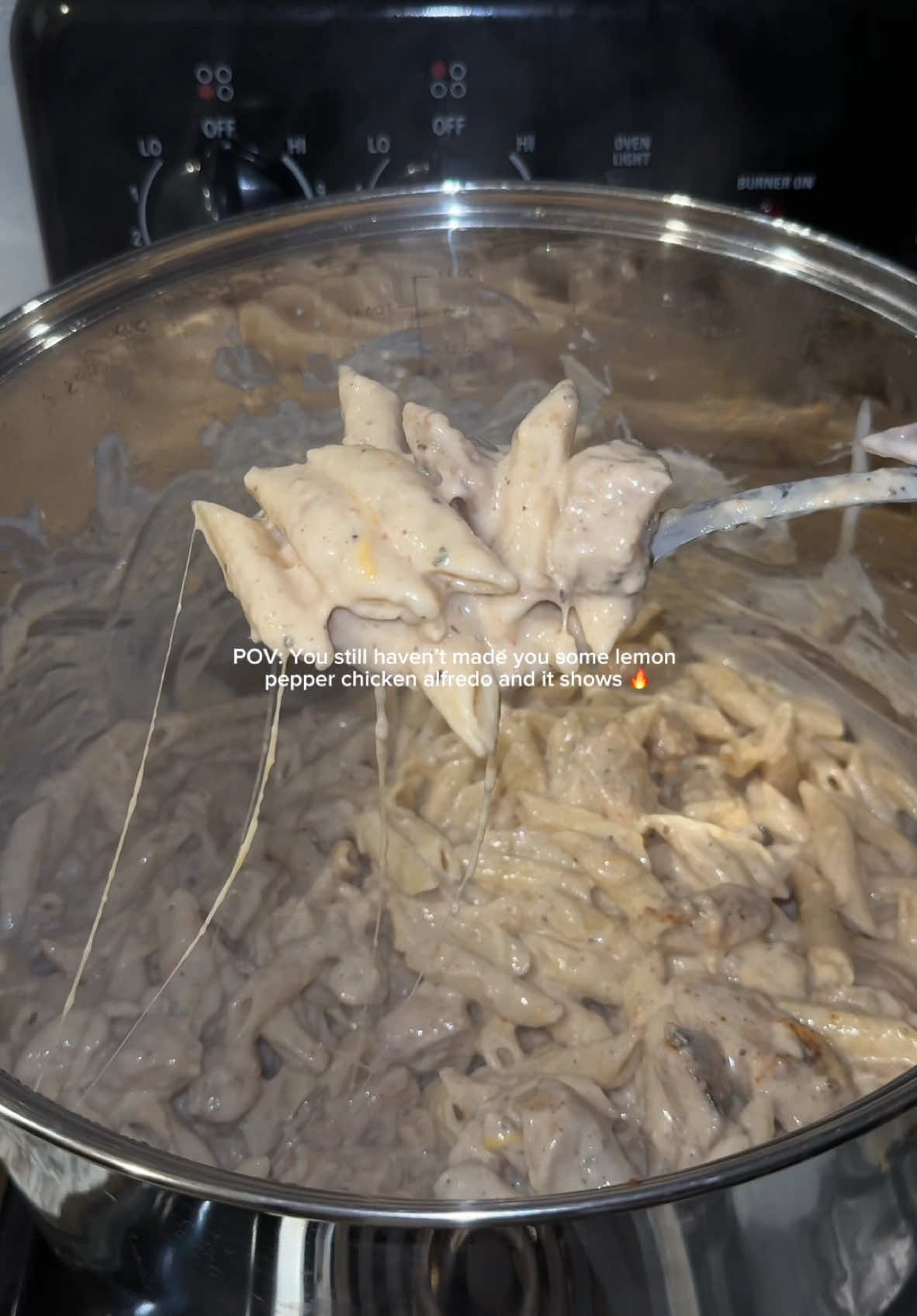 A post by @beautybytian on TikTok caption: Sooo good yall this lemon pepper chicken alfredo was delish 😋 #MaestriDelPov #pointofview #chickenalfredo #chickenfettuccine #alfredo #lemonpepper #food #foodtiktok #foodtok #foodie #cooking #cookingtiktok #cookingtok #homemadefood #satisfying 