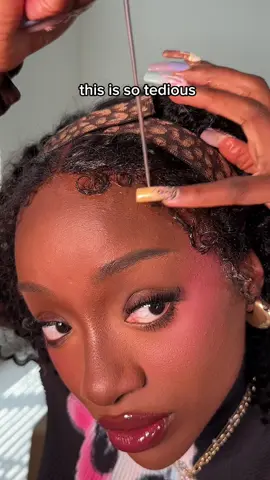 A post by @amandaupnext on TikTok caption: Cutting my lace with scissors then cleaning it up with a razor @SIMIDOLAHAIR02 #fy 