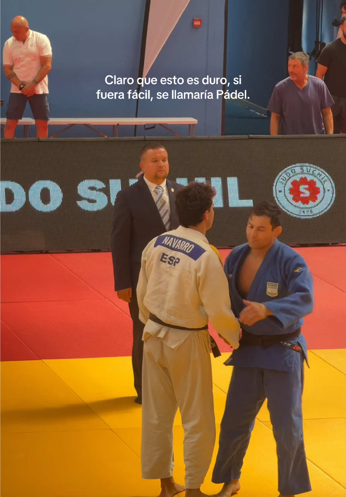 A post by @hernanavarrooo on TikTok caption: Bailas conmigo ?? 🥋🥋🥋 #viral #judo #judoka 