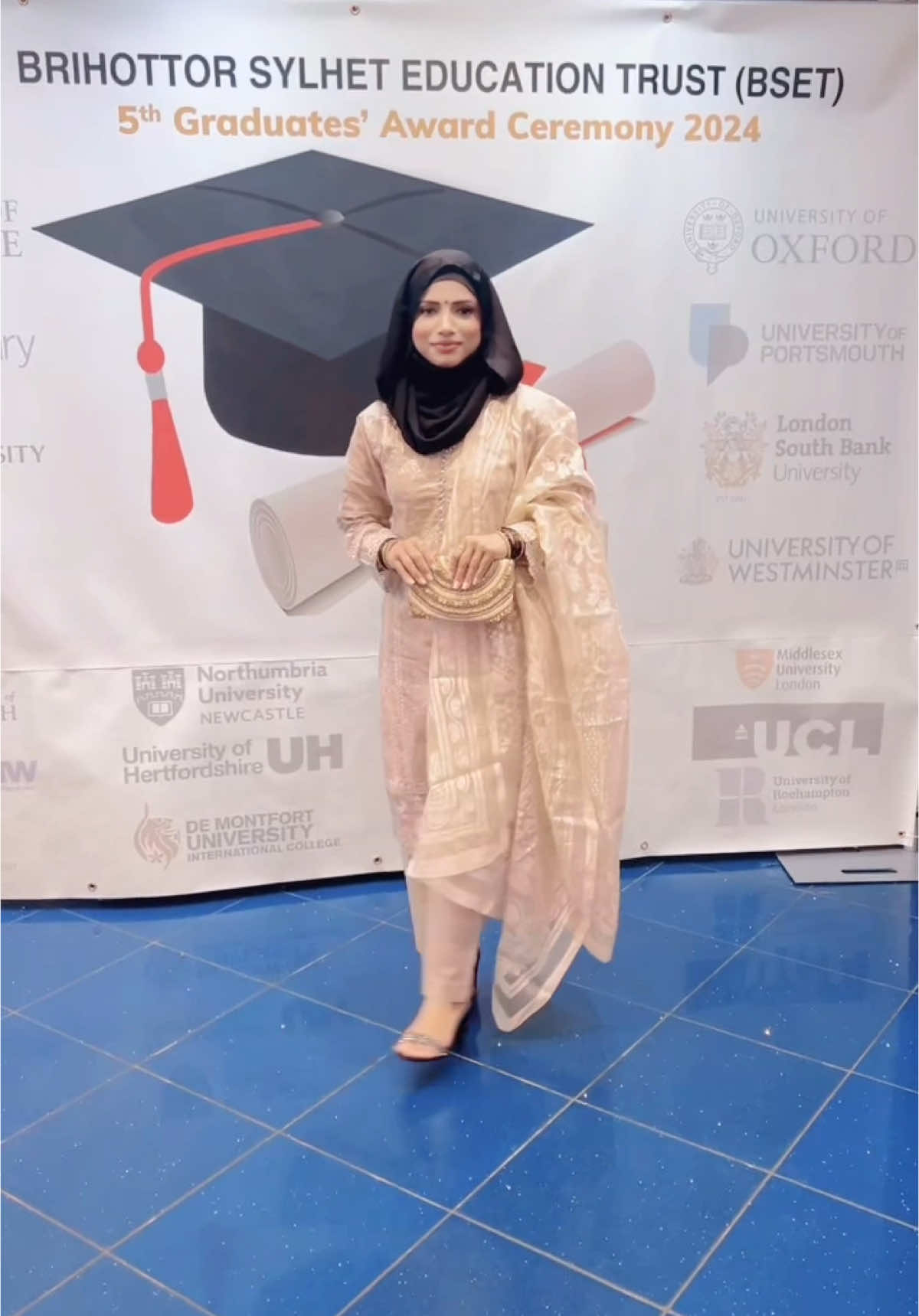 A post by @itz_selina_rahman on TikTok caption: Hey''BTS''members enjoy every moment without tax😎🤦‍♀️(✨🎀🤍🎧👸🧚🏻‍♀️🧚🏻‍♀️🧚🏻‍♀️🧚🏻‍♀️🧚🏻‍♀️🧚🏻‍♀️🧚🏻‍♀️🧚🏻‍♀️🧚🏻‍♀️🧚🏻‍♀️)#viraltiktokteam #fypage #banglasonglover🇧🇩🙂👈 #eastlondon #selina #newyear2025 #alhamdulillah #🤍🕊 