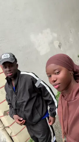 A post by @sommet_yasmine2 on TikTok caption: #itali🇮🇹 #🇧🇪 #🇨🇮 #🇲🇦 #guineenne224🇬🇳 #fracia🇫🇷 #🇪🇸 #