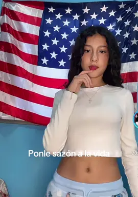 A post by @latiachuchurruqui15 on TikTok caption: Ponle sazón a la vida con la condesa#paratiiiiiiiiiiiiiiiiiiiiiiiiiiiiiii #funnymoments #humor #bella #baile 