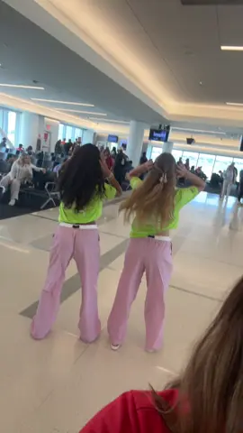 A post by @sofia.schaadt on TikTok caption: rock your body💞