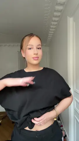 A post by @mathildekst on TikTok caption: vlog clean my room with me #Vlog #vlogs #spendthedaywithme #dayinmylife #dayinthelife #adayinmylife #adayinthelife #CleanTok #cleaning #roommakeover #room 