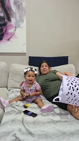 A post by @los_chacalitos2 on TikTok caption: #humor#familia