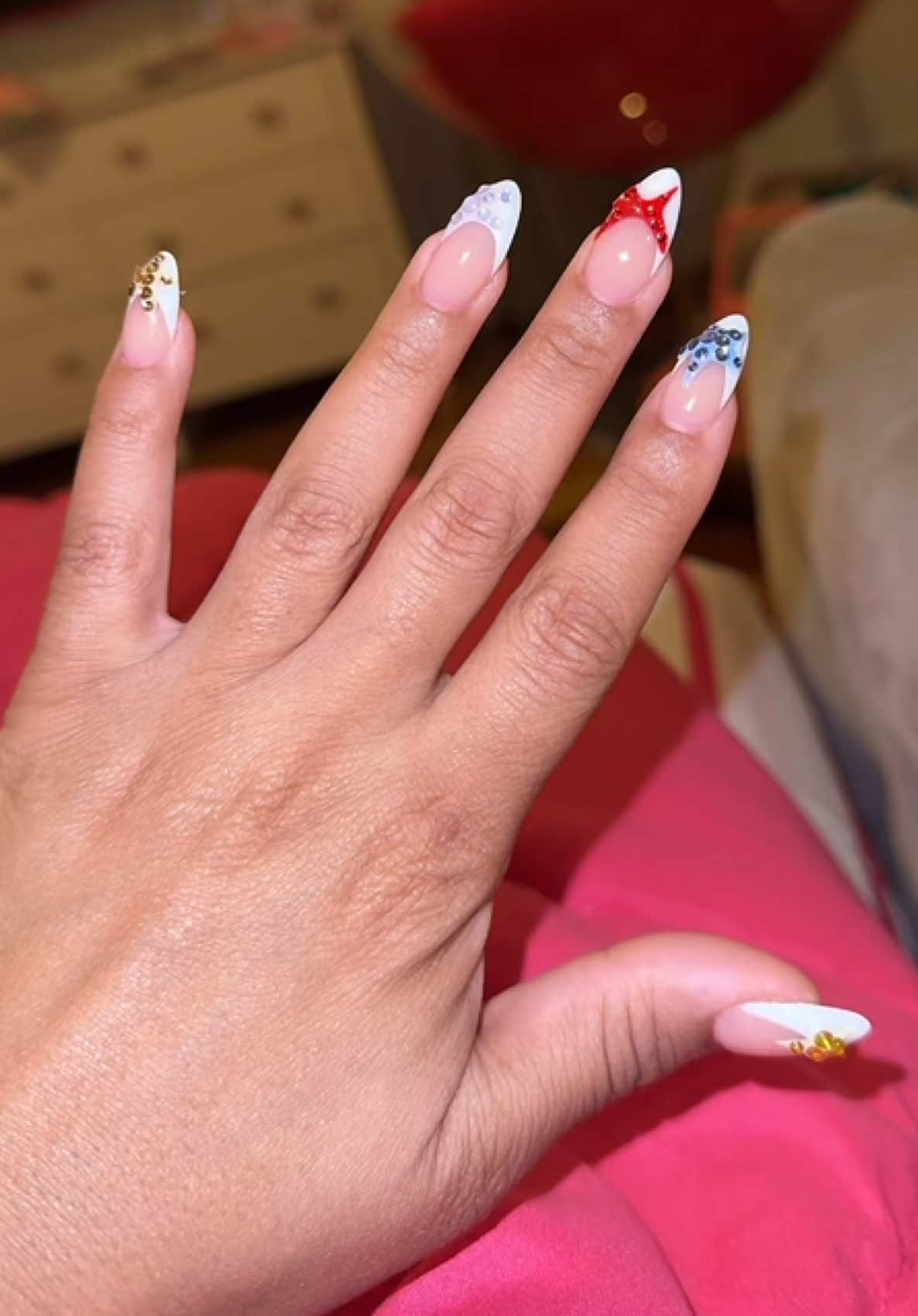 A post by @indiaroyaleb on TikTok caption: Nailsssss✨