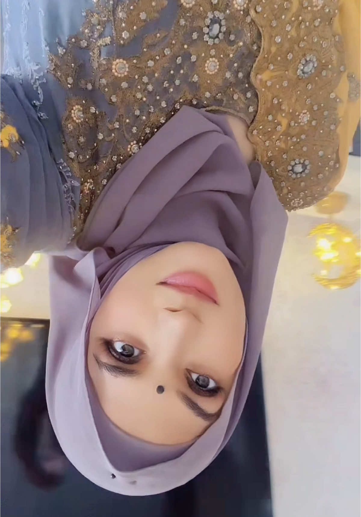 A post by @itz_selina_rahman on TikTok caption: 🙃✨🎀👸🤍🎧🧚🏻‍♀️🔥#banglasonglover🇧🇩🙂👈 #fypage #fypage #eastlondon #selina #alhamdulillah #🤍🕊 #fypdong #idontcare #repost #your #windows #funnytiktok #bts 