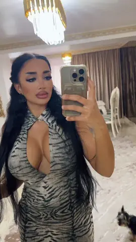 A post by @ana_darius18 on TikTok caption: #AnaDarius