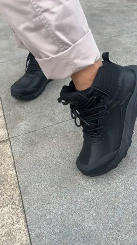 A post by @berdievgabinii on TikTok caption: #tiktokshop #dealsforyoudays #shoes #menshoes #boots 