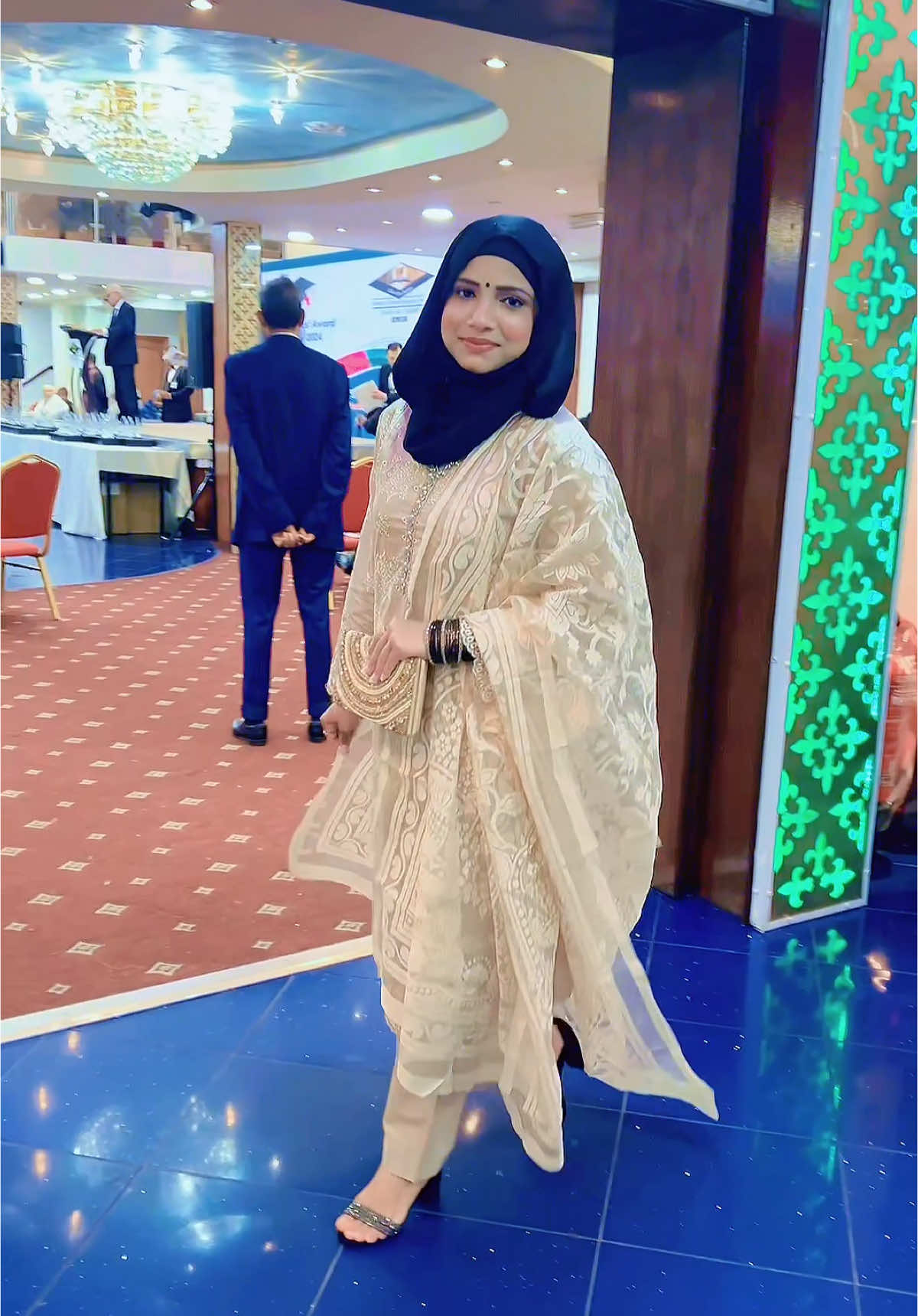A post by @itz_selina_rahman on TikTok caption: 🙃So true 🤣🤣🙂✨🎀🤍👸🧚🏻‍♀️🔥#banglasonglover🇧🇩🙂👈 #fypage #fypage #funnytiktok #fypdong #eastlondon #selina #newyear2025 #alhamdulillah #🤍🕊 