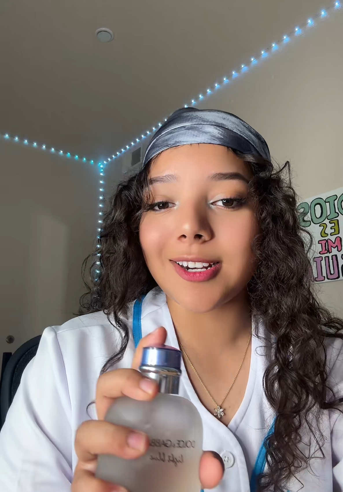 A post by @dunia_santos_urbina on TikTok caption: Invierte en ti 🙂‍↔️❤️