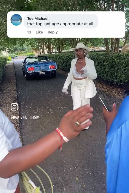 A post by @badgirlriri504 on TikTok caption: So!! For all my haters!! Take this @messieccccnewpag WALK😜✌🏾and let’s make them real mad!! Tag @True Religion and let them know I’m ready to work with them because baby I’m eatin the haters up🤏🏿🤏🏿🤏🏿 #truereligion