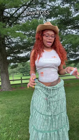 A post by @benzsnowww on TikTok caption: I loveeee ROSS …I’ll get a outfit from head to toe😂#contentcreator #fypシ #besties #fyupp #soicalmedia 