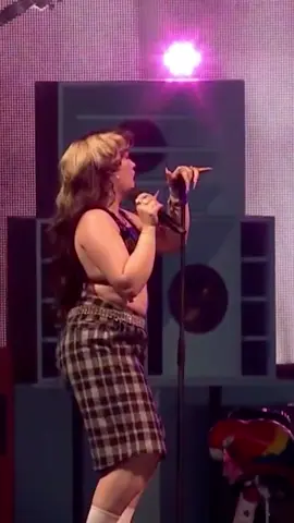 A post by @ on TikTok caption: Glastonbury you have my heart #glastonburyfestival 