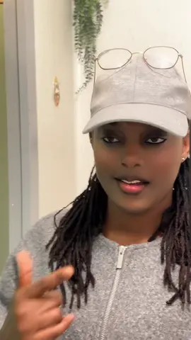 A post by @zeinabe088 on TikTok caption: Prince à vie 🥰🥰🥰