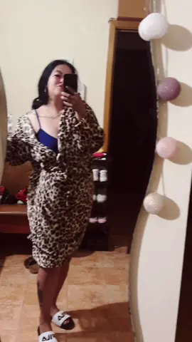 A post by @andreeaaaaaaaaaaaaa3 on TikTok caption: #vagabond @TONIDELABRASOV #acasalamineundeecelmaibine 🥰