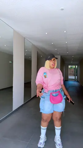 A post by @astou.la.rose on TikTok caption: Ma vie je t’aime que tous au mondes je prie 🤲 que dieu te donne longue vie au près de moi je t’aime ma mère adoré tu as tellement été là pour moi je serai tellement reconnaissante en vers toi ma mère adoré 💍🫶💋❤️🙏