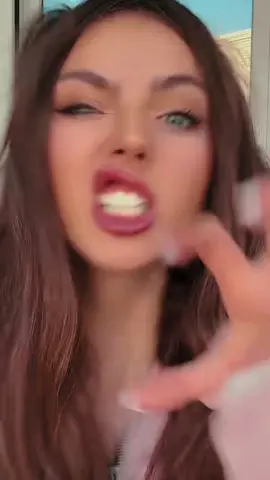 A post by @vanistrimer on TikTok caption: Grrr 🦁 @VANI 