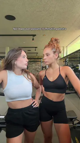A post by @emilypallini on TikTok caption: Cortesemente 🫠