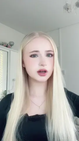 A post by @annabelxhughes on TikTok
