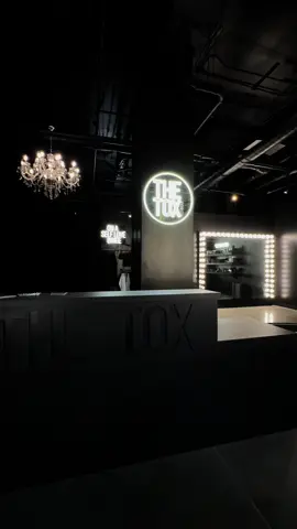 A post by @lyssashackelford on TikTok caption: @The Tox Technique is finally in Nashville!!! If you want the best body contouring treatment book an appointment immediatelyyyy 🤍  (mention my name for an exclusive discount) #lymphaticsystem #bodycontouring 