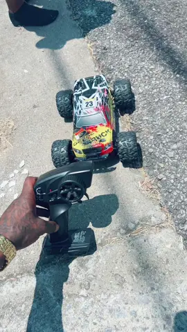 A post by @cueballcapalot0 on TikTok caption: This arc Car Fast 🔥😬