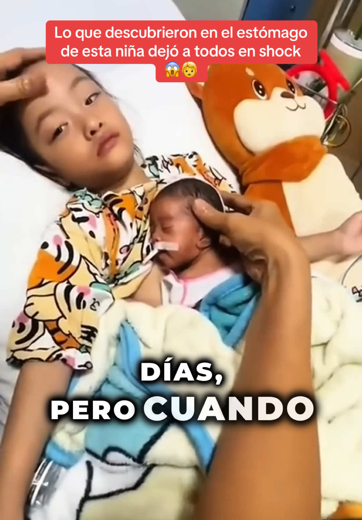 A post by @historia_real_estr on TikTok caption: Anna tenía solo 8 años y se quejaba todos los días de un fuerte dolor de estómago. Su madre pensó que era algo normal, pero la verdad era mucho más oscura. Cuando los médicos la examinaron, lo que encontraron fue tan perturbador que llamaron a la policía sin dudarlo. ¿Qué le estaba pasando realmente a Anna? Comenta “Estómago” si quieres saber toda la verdad detrás de esta historia. ⚠️🚨 #historiasimpactantes #sorprendente #Sorpresa #misterio 