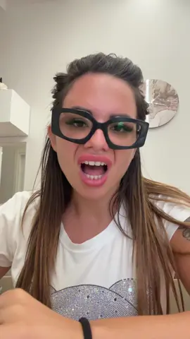 A post by @tania_mannaa on TikTok caption: @Dolly Lips 