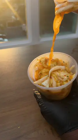 A post by @chefchosen on TikTok caption: Conch salad—and I was told don’t add salt when cleaning it or it might get a little too tough 👀 I also heard conch has some… other effects too—but we’ll leave that between us 😅   Inspired by childhood trips , there was always someone at the port with fresh conch salad on deck. Felt good to finally make it myself 🇭🇹 Ingredients:  Lemon Juice Lime Juice  Vinegar  Scotch bonnet pepper sauce  @Chefchosen stores  Chicken Bouillon  Hot Sauce Onions 