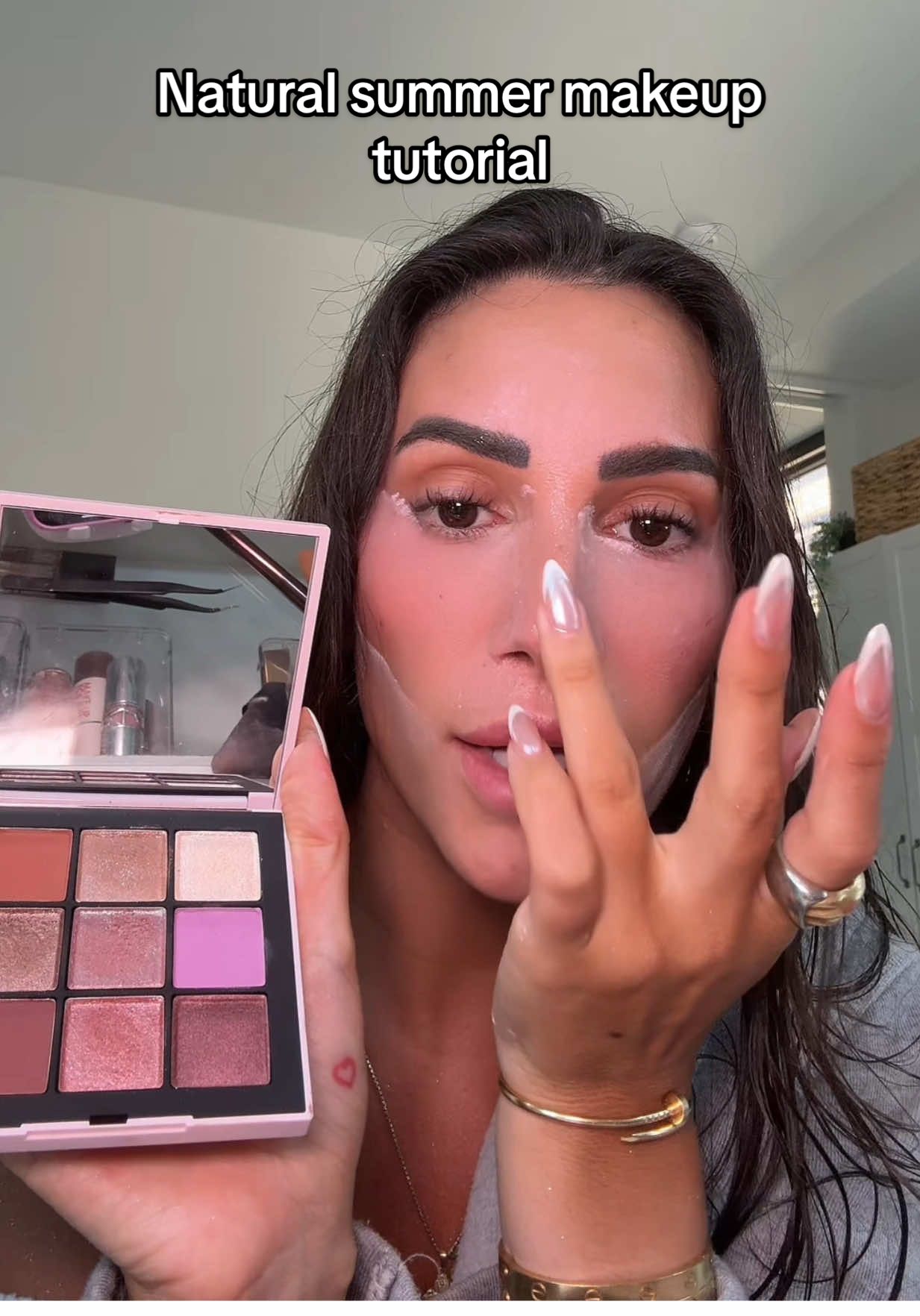 A post by @lebaneseangel22 on TikTok caption: I luv summer makeup 😍😍😍😍 #naturalmakeuplook #makeuptutorial #bronzemakeup #glowymakeup 