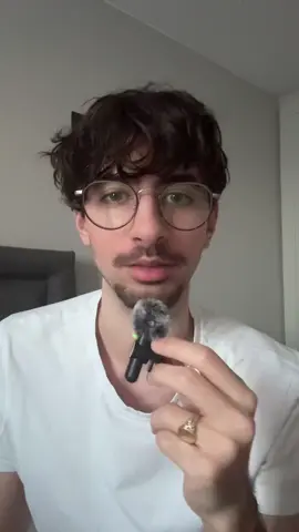 A post by @filipe_diass on TikTok caption: help a boy out or do i just give up 💔#curls 