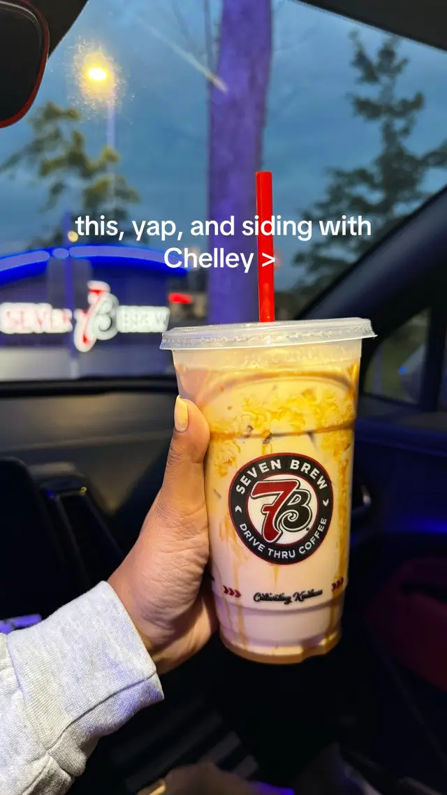 A post by @usernamelotus on TikTok caption: #not a Huda defender and I’m #not arguing about it. #loveisland #chelley 