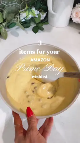 A post by @julianna_claire on TikTok caption: Early Prime Day Deals start now 🎉. #amazonpartner #primeday #primeday2025 #amazonfinds #amazonkitchen #amazonmusthaves #amazonfavorites #amazonfinds2025 @Amazon @Amazon Home @Gorilla Grip US @Redchef Home @Lifewit 
