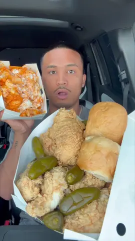 A post by @lifeofcian on TikTok caption: texas fried chicken🍗 #fyp #foodie #foodasmr #fypシ #foodtiktok #mukbang #chicken #review #fastfood #tastetest 