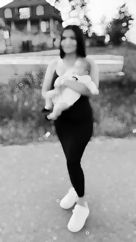 A post by @axella_a_vald on TikTok caption: ❤️
