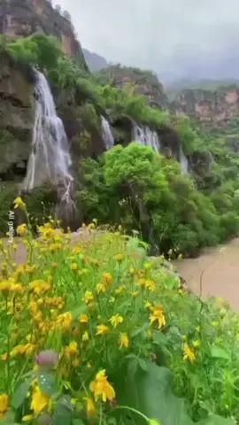 A post by @lkjh.gfdsa5 on TikTok caption: #القران_الكريم_راحه_نفسية😍🕋
