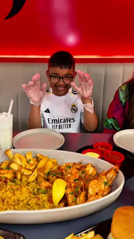 A post by @jayyz_world on TikTok caption: We all loved the prawns and the service was excellent at @jimmyskillerprawnsbrum 👍🏽😊 #seafood #bengali #sylheti #fyp #birmingham #for #foryoupage❤️❤️ 