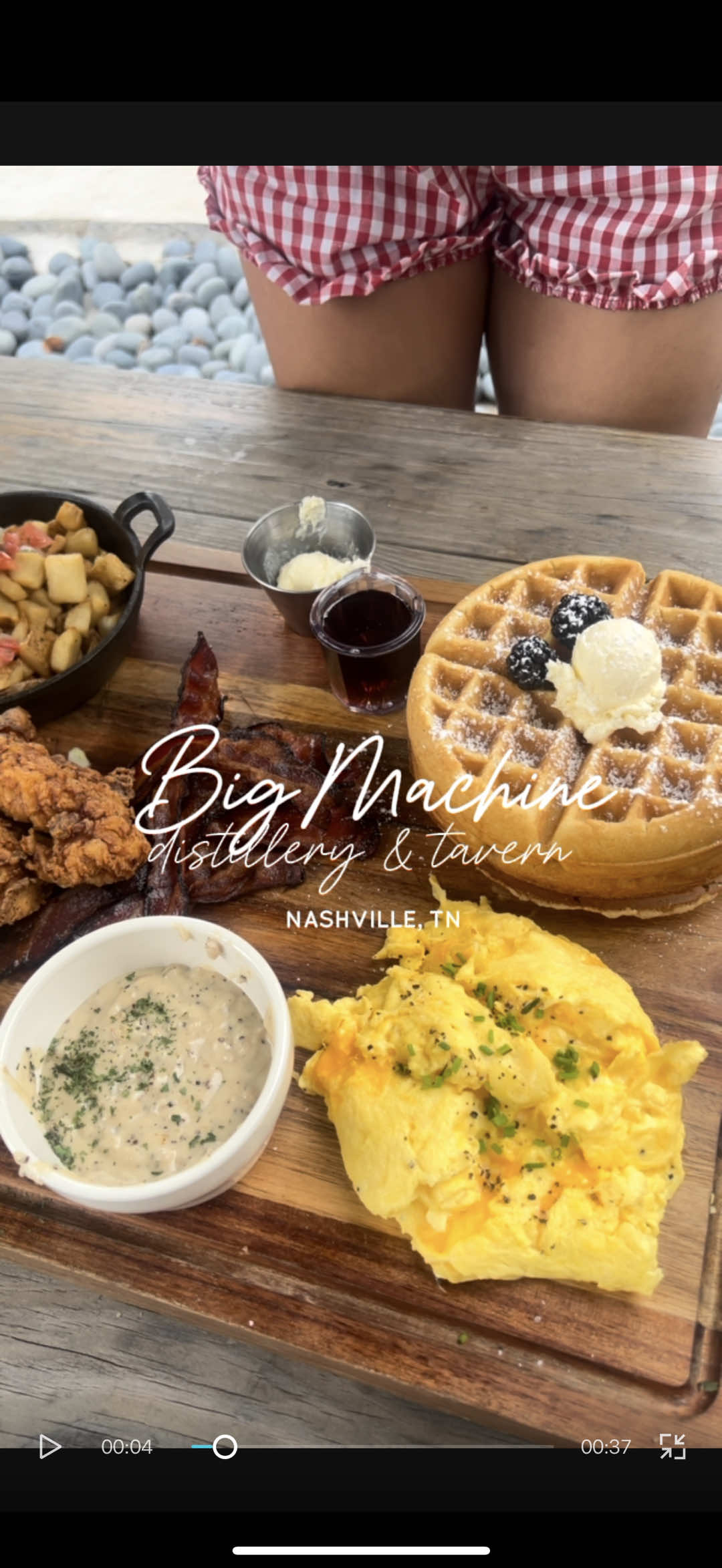 A post by @lisahenderson_ on TikTok caption: check out @BigMachineDistillery for brunch when visiting nashville🥂🥞🧇☕️🤠🎶 #nashville #travelvlog #goodeats #nashvilletennessee #nashvillebachelorette 